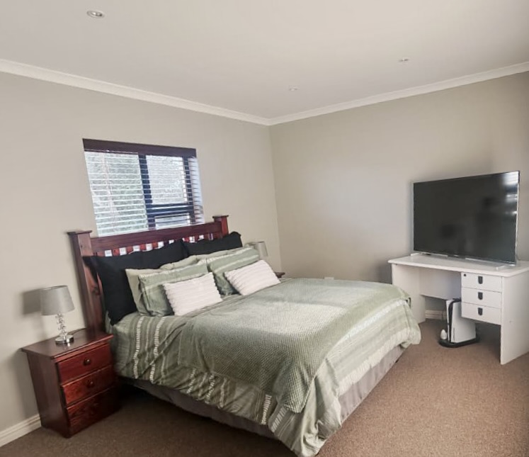 3 Bedroom Property for Sale in Myburgh Park Western Cape